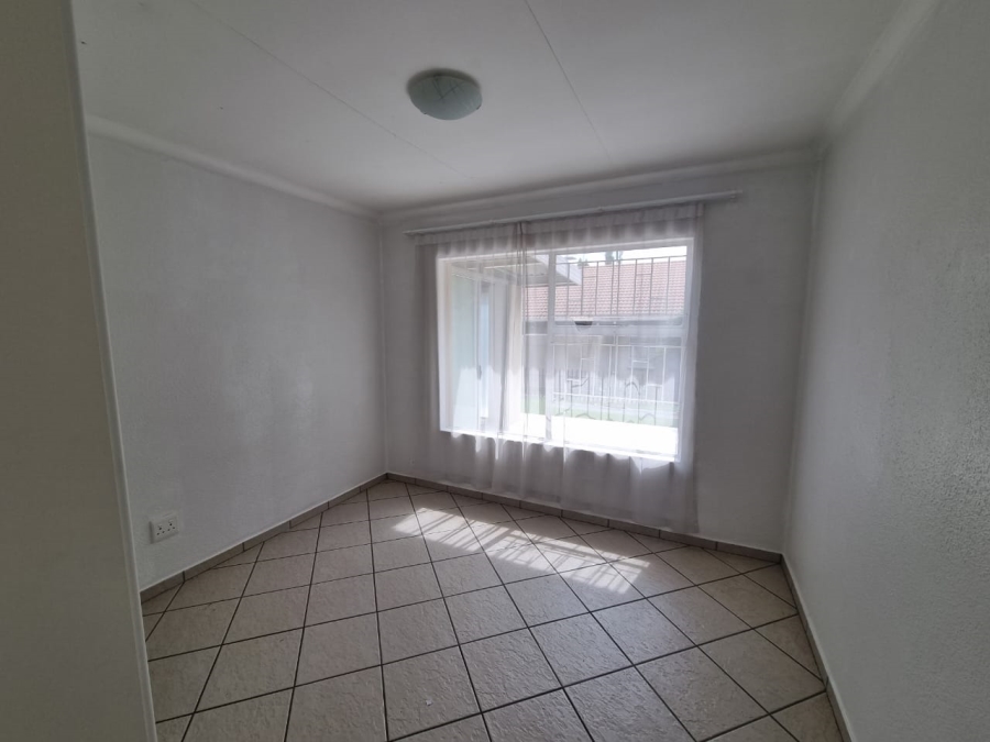 3 Bedroom Property for Sale in Edge On the Vaal Free State